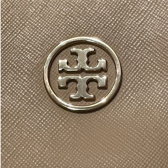 Tory Burch Robinson Double Zip Tote, Rare Color | Oatmeal Ivory Saffiano Leather - Picture 7 of 15